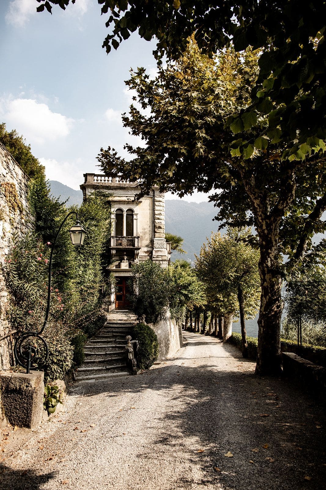Villa Pizzo rustic, elegant wedding venue exterior