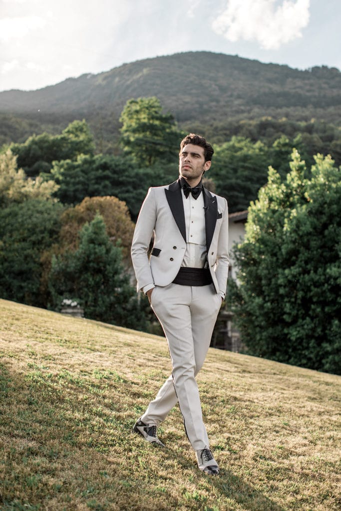 Groom wears white tuxedo after finding groom wedding attire ideas
