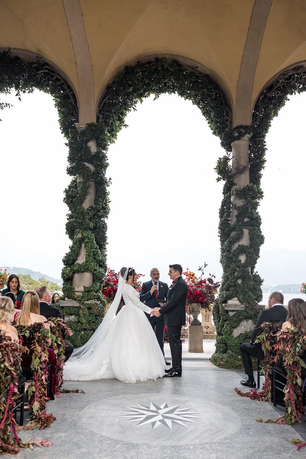 Bride and groom during Villa del Balbianello wedding ceremony
