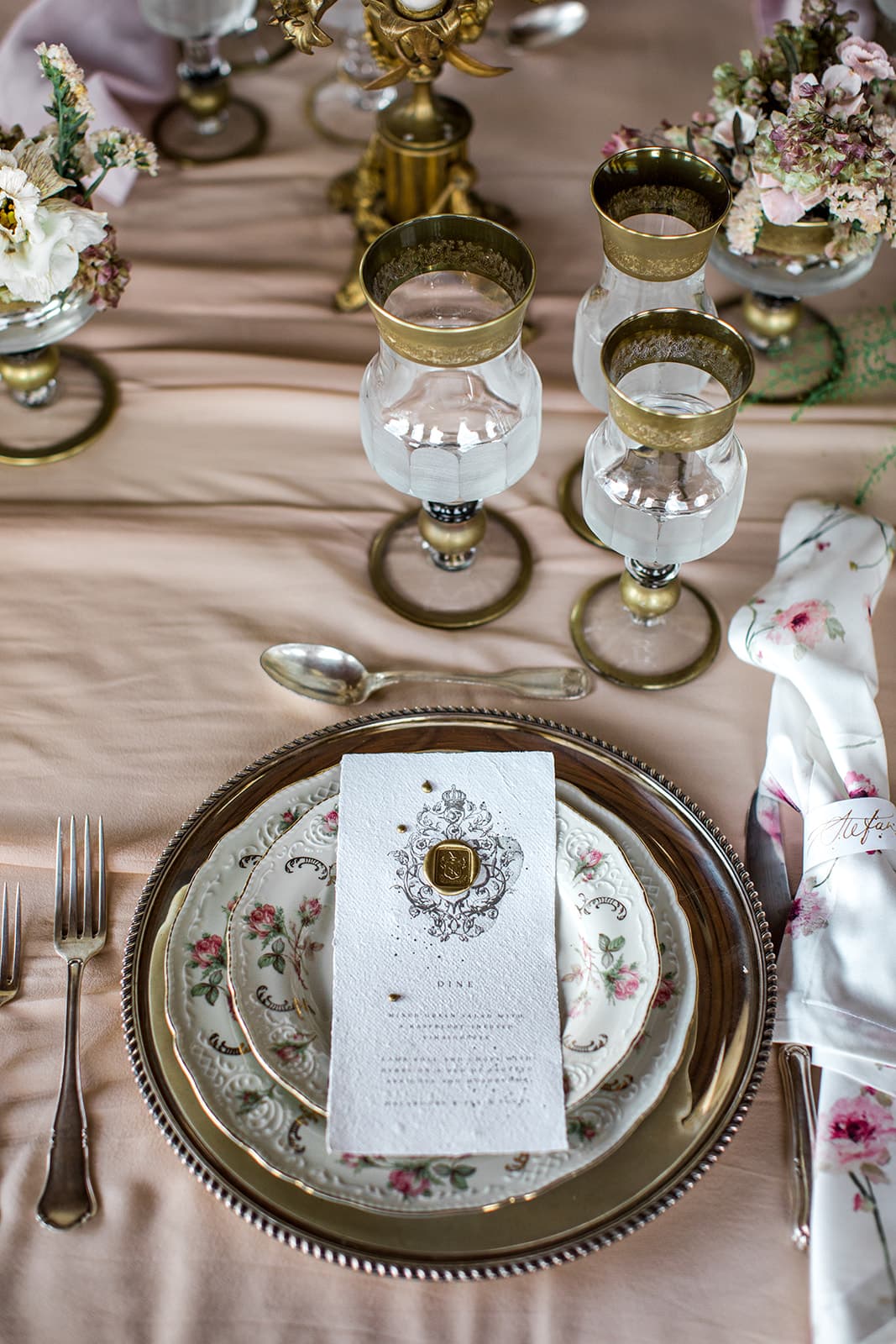 Vow renewal reception table setting