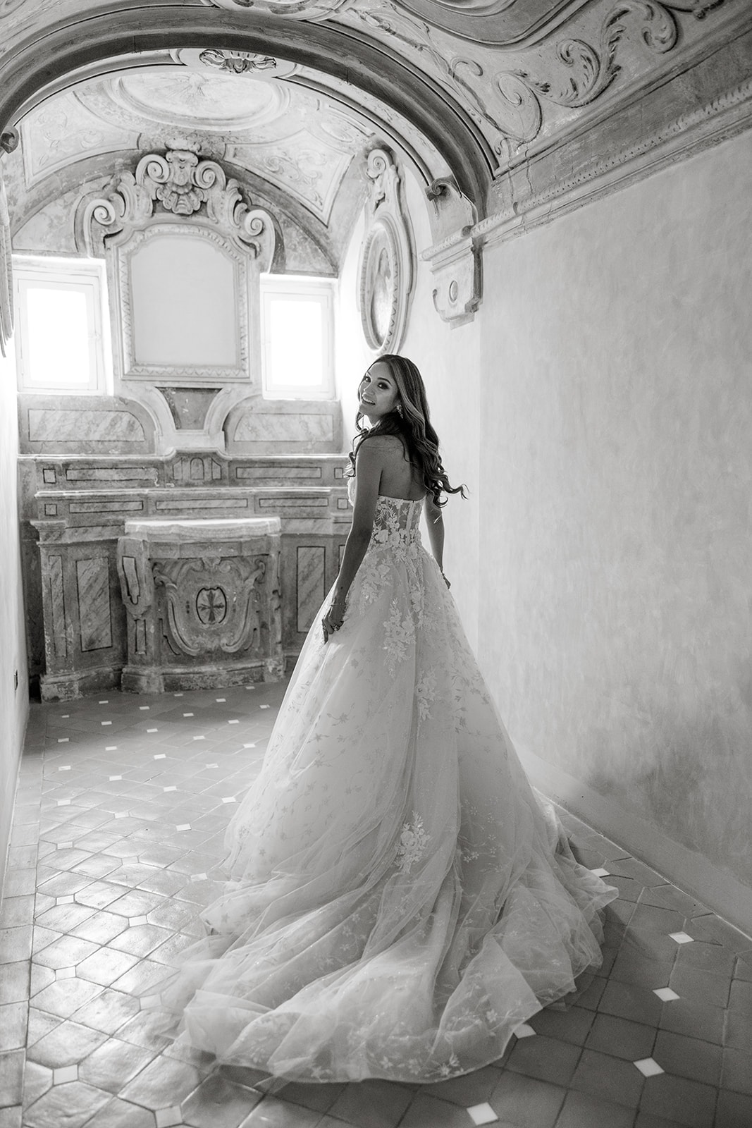 Bride stands for Duomo di Ravello bridal portraits