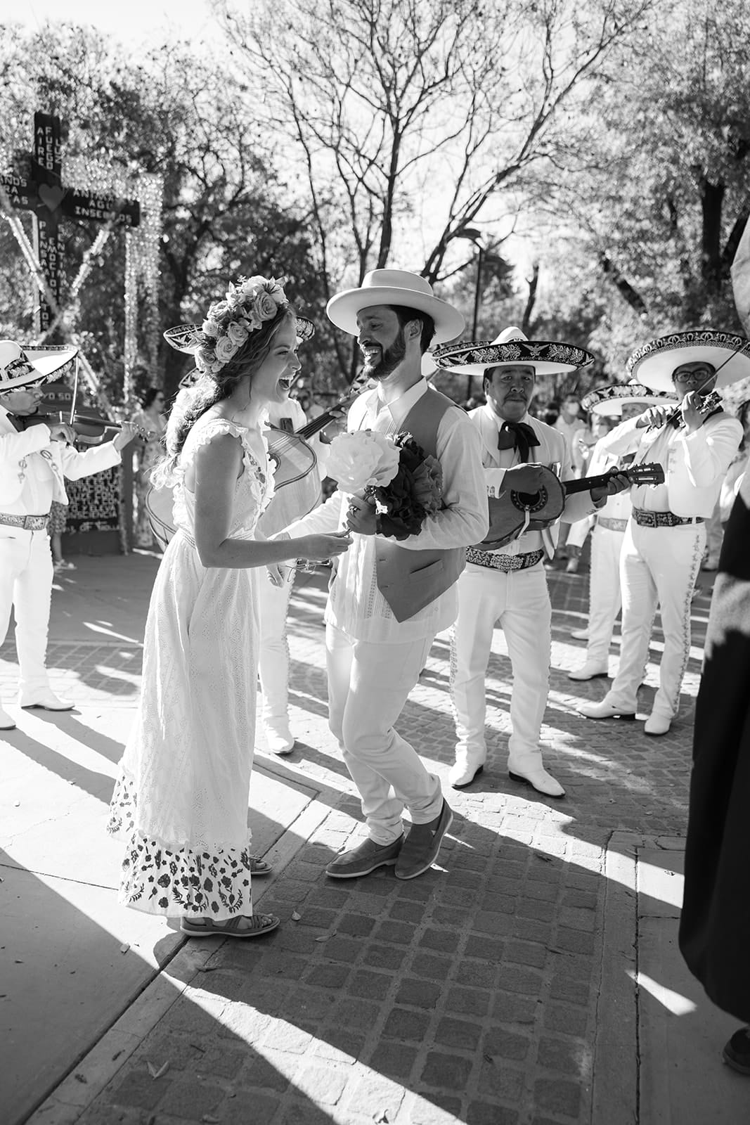 Bride and groom dance with mariachi band in San Miguel de Allende