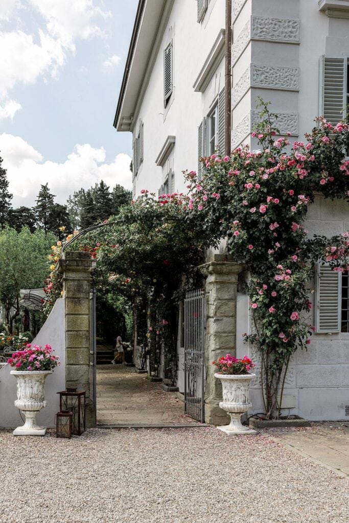 Tuscany wedding venue gate