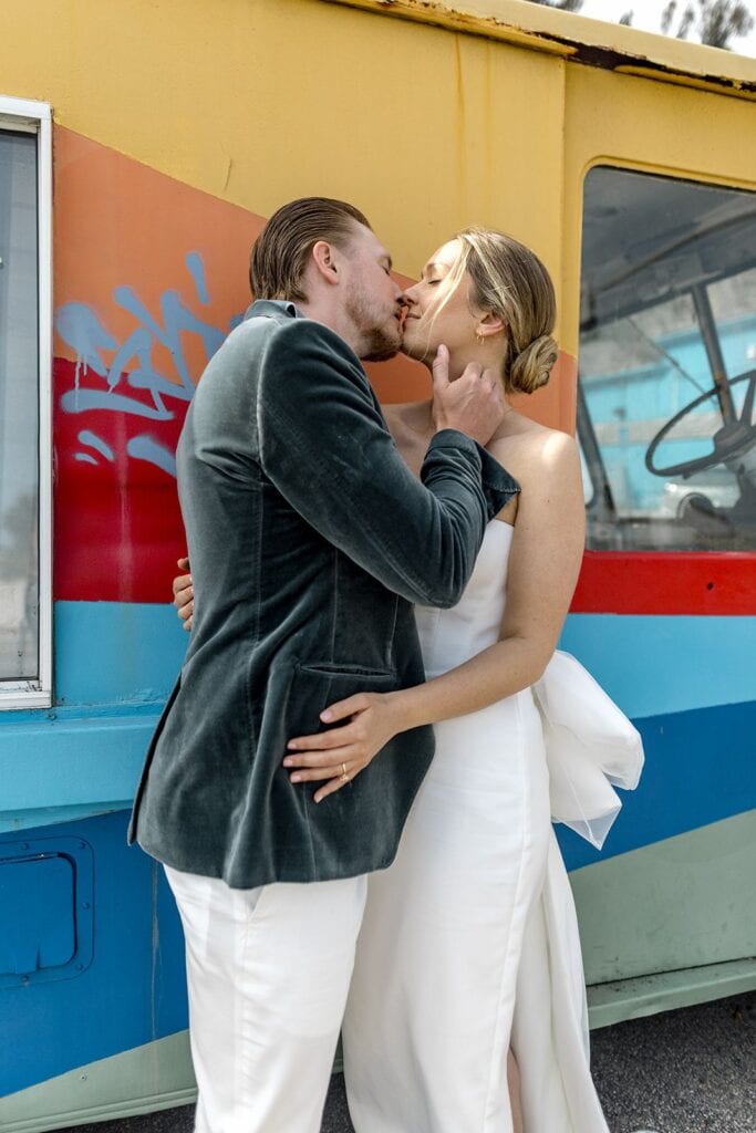 Couple kiss at Malibu food truck