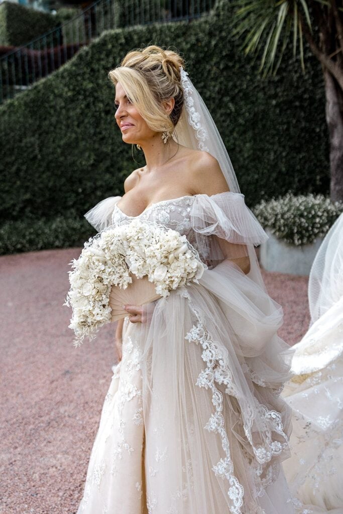 Bride gown bridal floral fan
