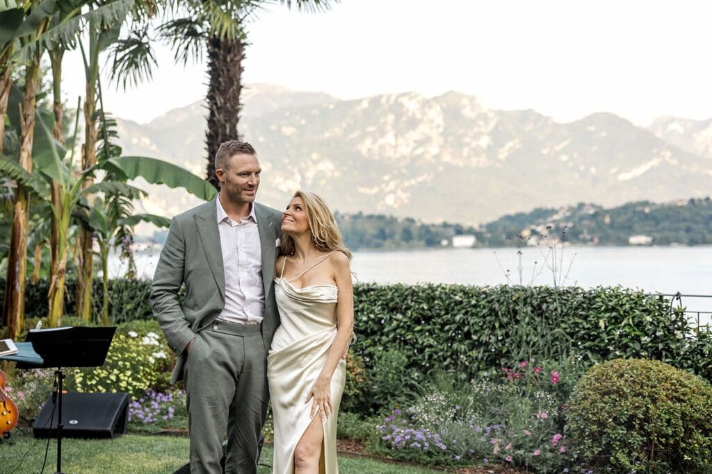 Couple portrait in Lake Como during wedding welcome party